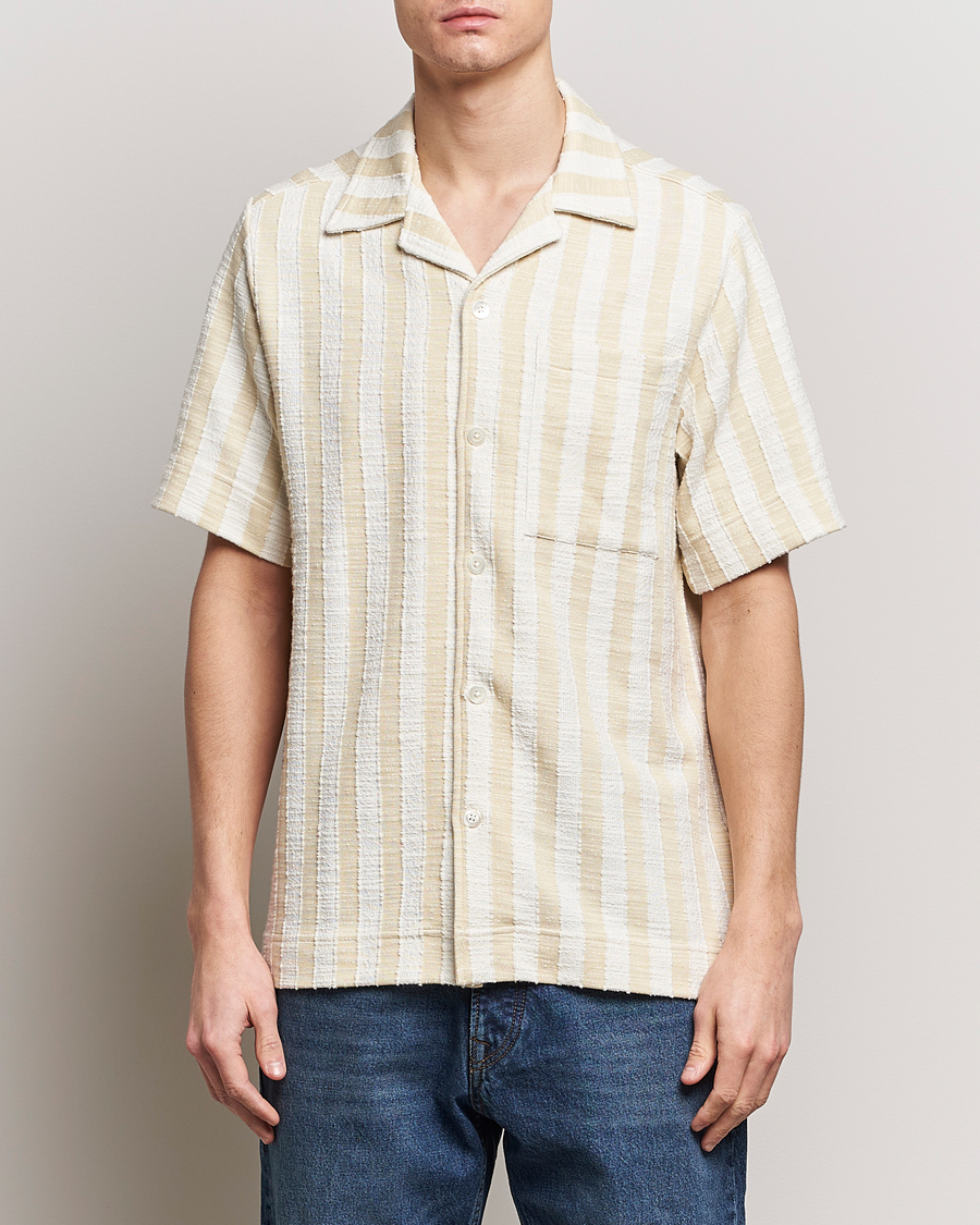 Uomini |  | NN07 | Julio Striped Short Sleeve Shirt Khaki/White