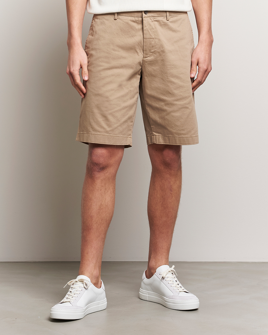 Uomini |  | J.Lindeberg | Nathan Cloud Satin Shorts Batique Khaki