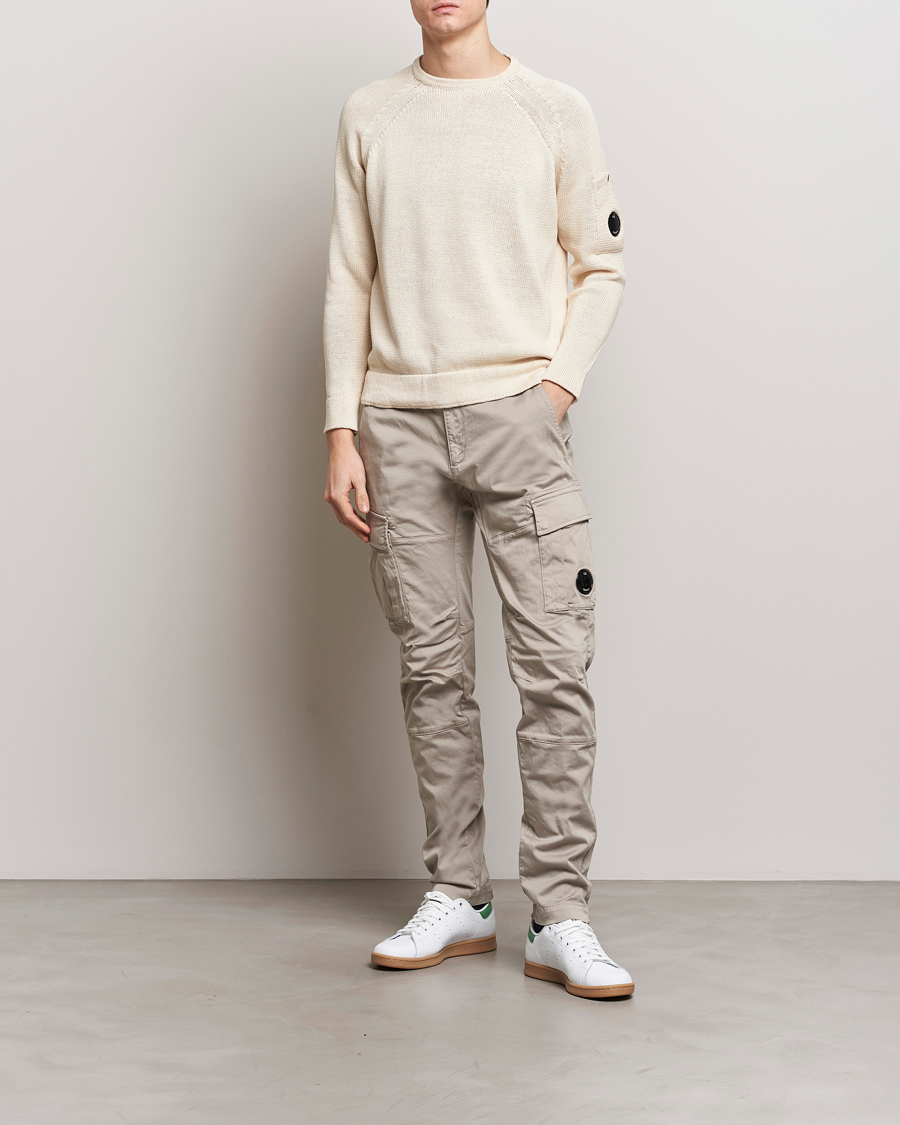 Uomini | Pantaloni | C.P. Company | Satin Stretch Cargo Pants Beige