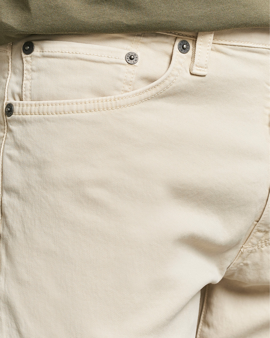 Uomini | Pantaloni | GANT | Hayes Desert Jeans Silky Beige