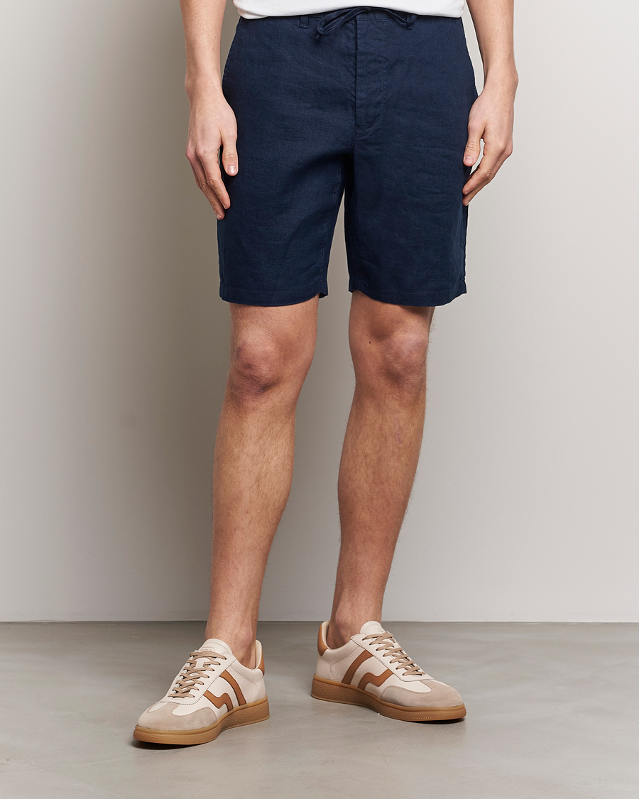 Uomini | Pantaloncini di lino | GANT | Relaxed Linen Drawstring Shorts Marine