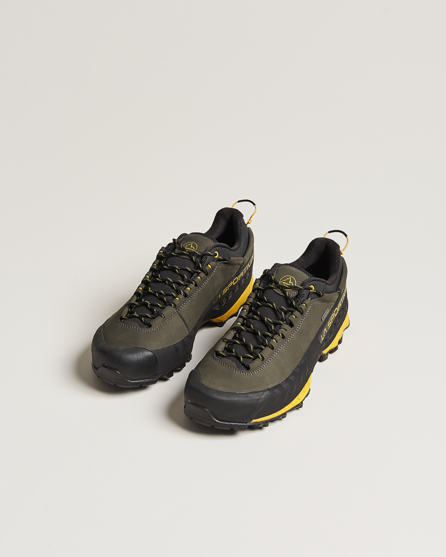 Uomini | GORE-TEX | La Sportiva | TX5 GTX Hiking Shoes Carbon/Yellow