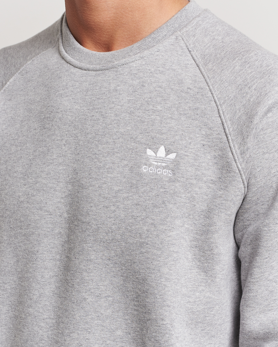 Uomini | Maglieria | adidas Originals | Essential Crew Neck Sweatshirt Grey Melange