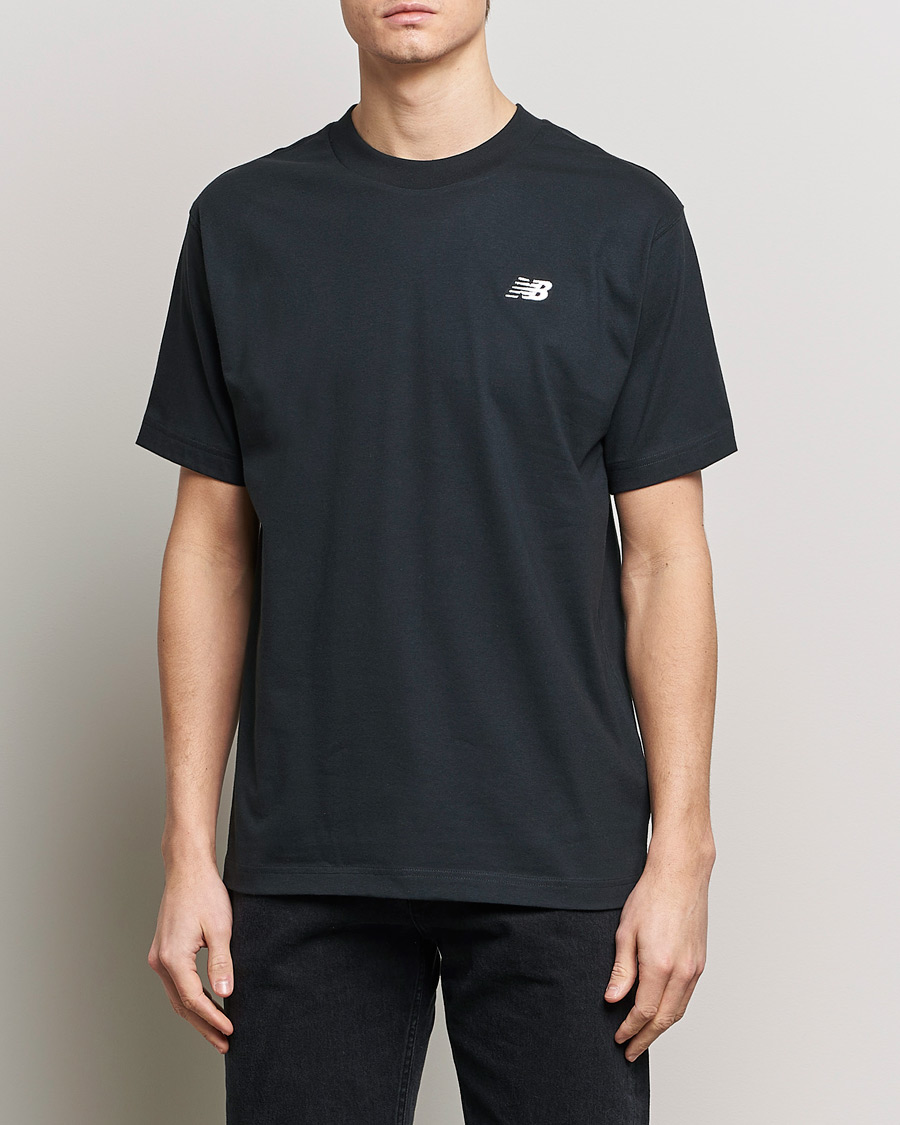 Uomini |  | New Balance | Essentials T-Shirt Black