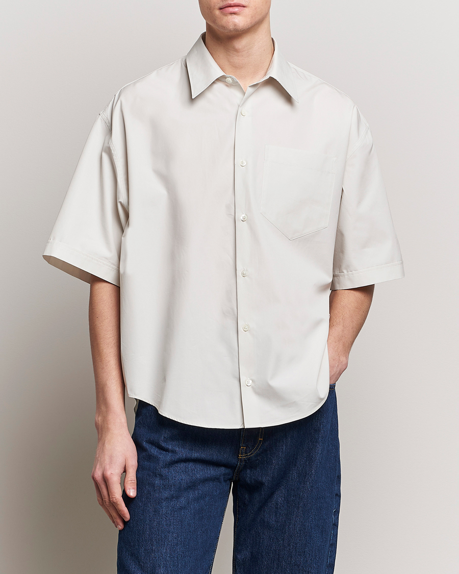 Uomini |  | AMI | Boxy Fit Short Sleeve Shirt Chalk White