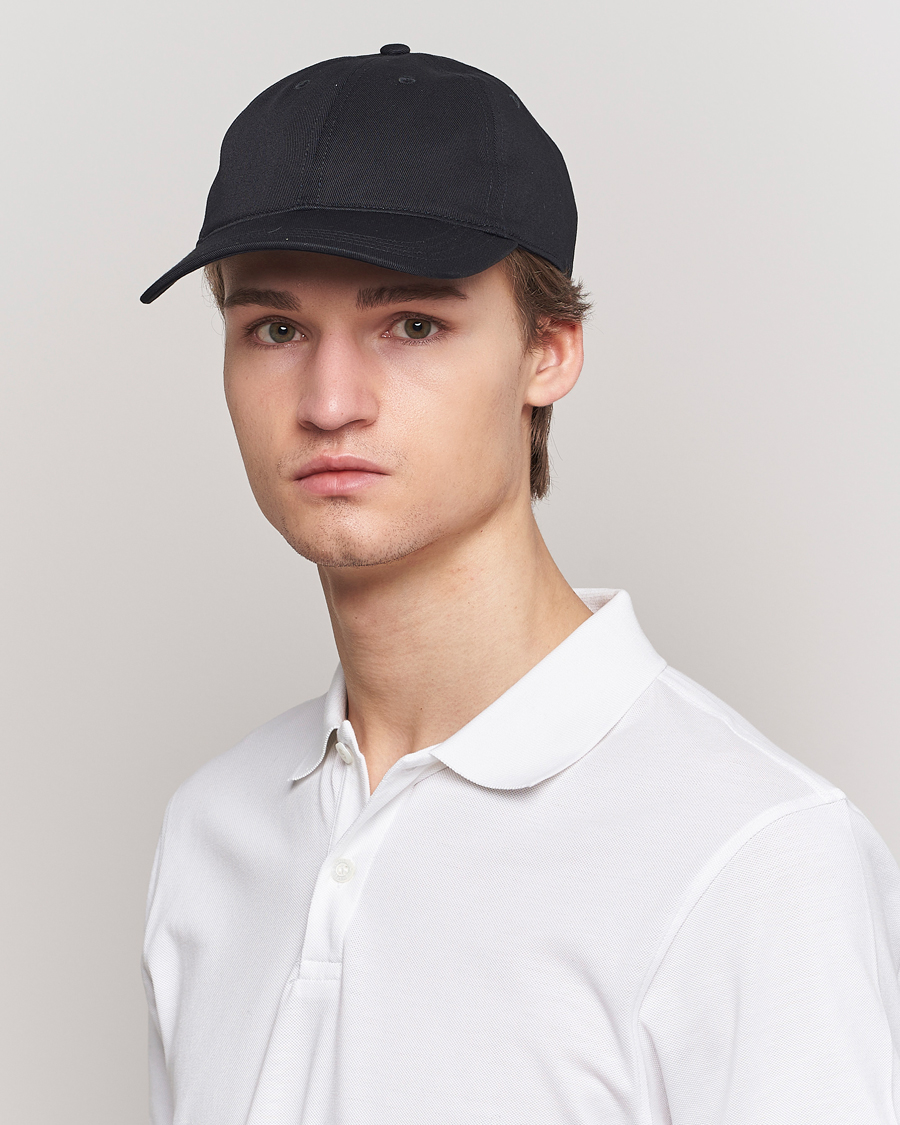 Uomini |  | Lacoste | Cap Black