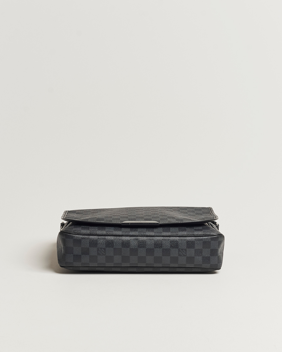 Uomini | Louis Vuitton Pre-Owned Daniel MM Satchel Leather Bag Damier Graphite | Louis Vuitton Pre-Owned | Daniel MM Satchel Leather Bag Damier Graphite