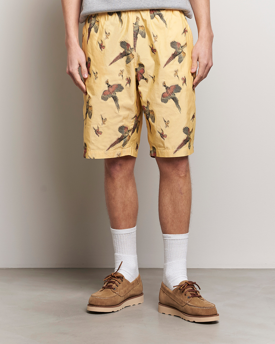 Uomini | Japanese Department | BEAMS PLUS | Duck Jacquard Easy Shorts Yellow