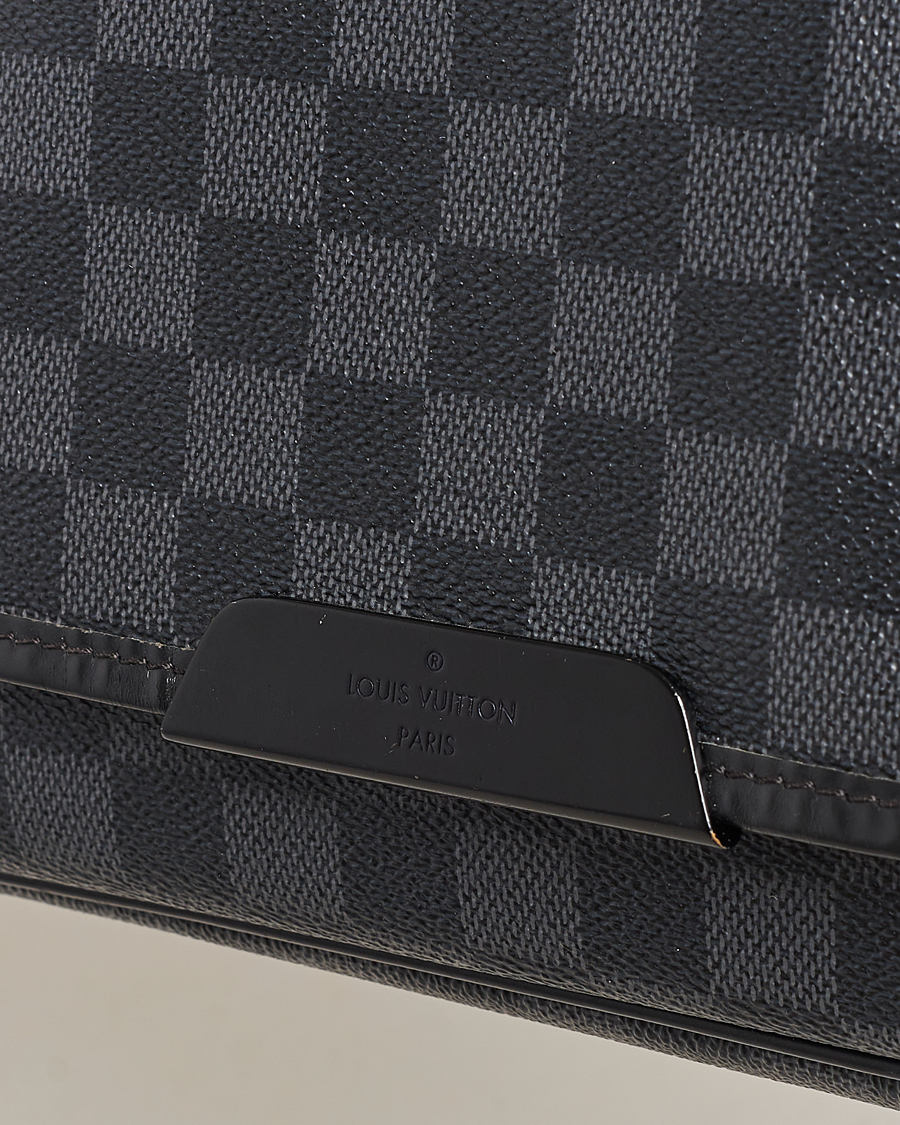 Uomini | Louis Vuitton Pre-Owned Daniel MM Satchel Leather Bag Damier Graphite | Louis Vuitton Pre-Owned | Daniel MM Satchel Leather Bag Damier Graphite