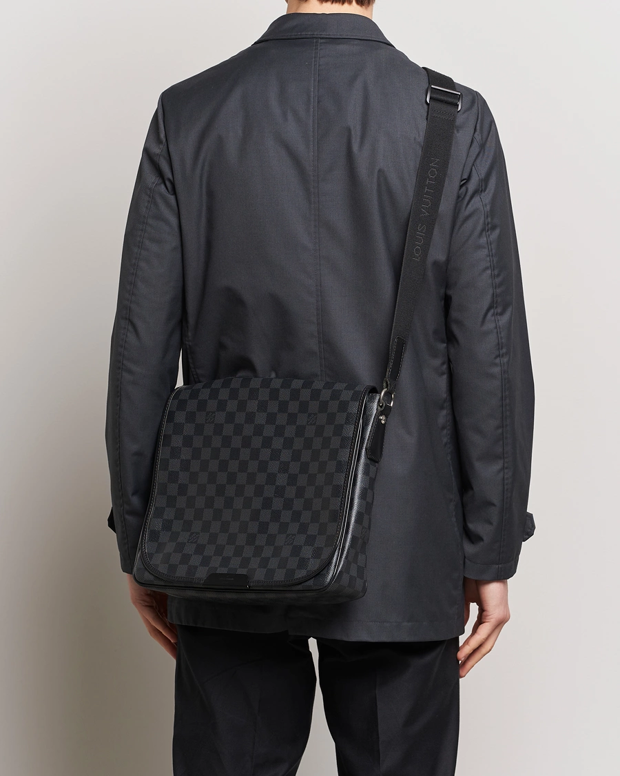 Uomini | Louis Vuitton Pre-Owned Daniel MM Satchel Leather Bag Damier Graphite | Louis Vuitton Pre-Owned | Daniel MM Satchel Leather Bag Damier Graphite