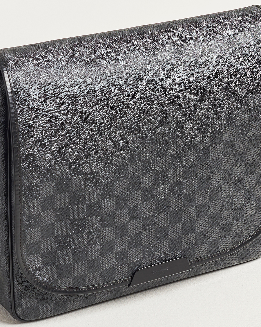 Uomini | Louis Vuitton Pre-Owned Daniel MM Satchel Leather Bag Damier Graphite | Louis Vuitton Pre-Owned | Daniel MM Satchel Leather Bag Damier Graphite