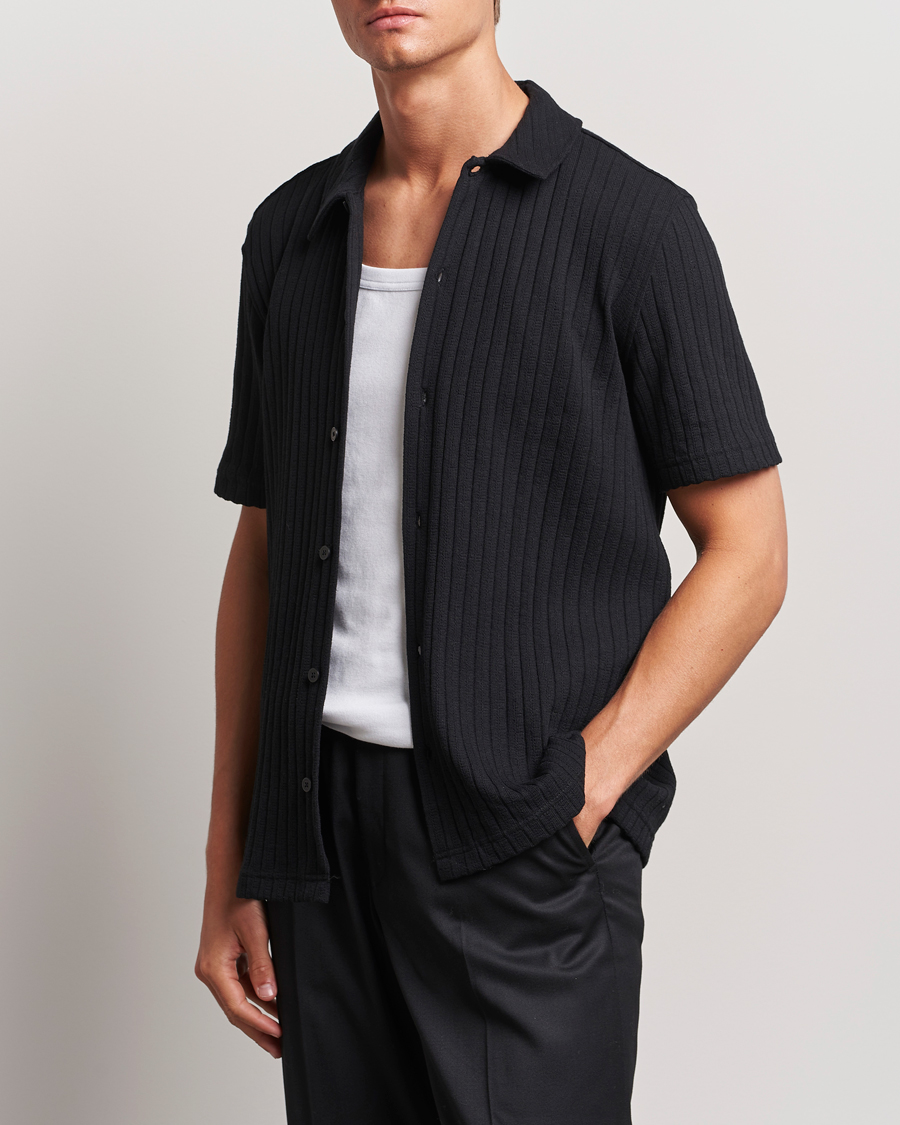 Uomini | Casual | Samsøe Samsøe | Sakvistbro Structured Short Sleeve Shirt Black