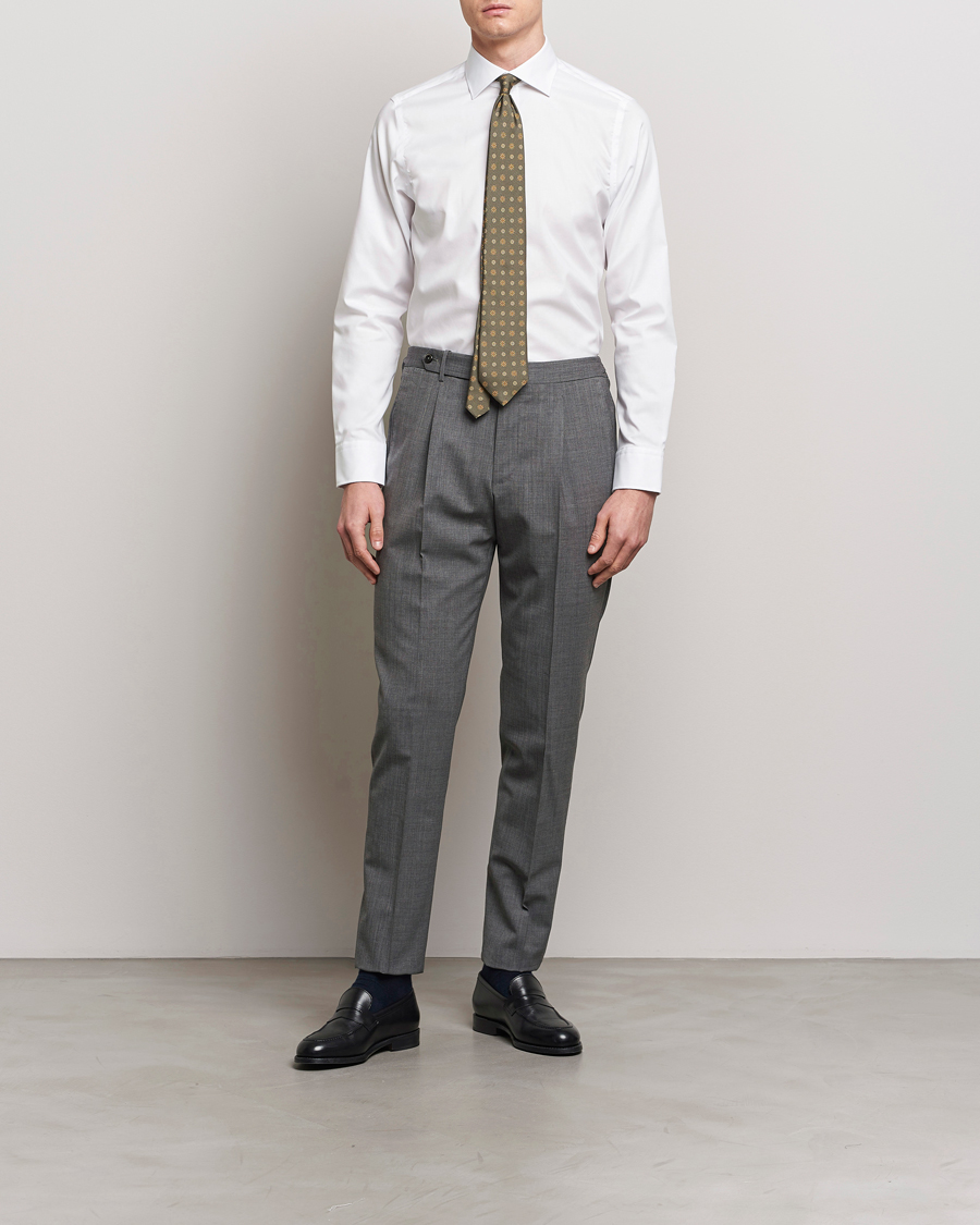 Uomini |  | Oscar Jacobson | Slim Fit Cut Away Non Iron Twill Optical White