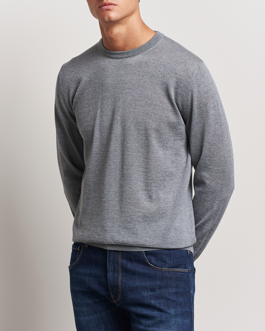 Uomini | Maglieria | Canali | Merino Wool Crew Neck Light Grey