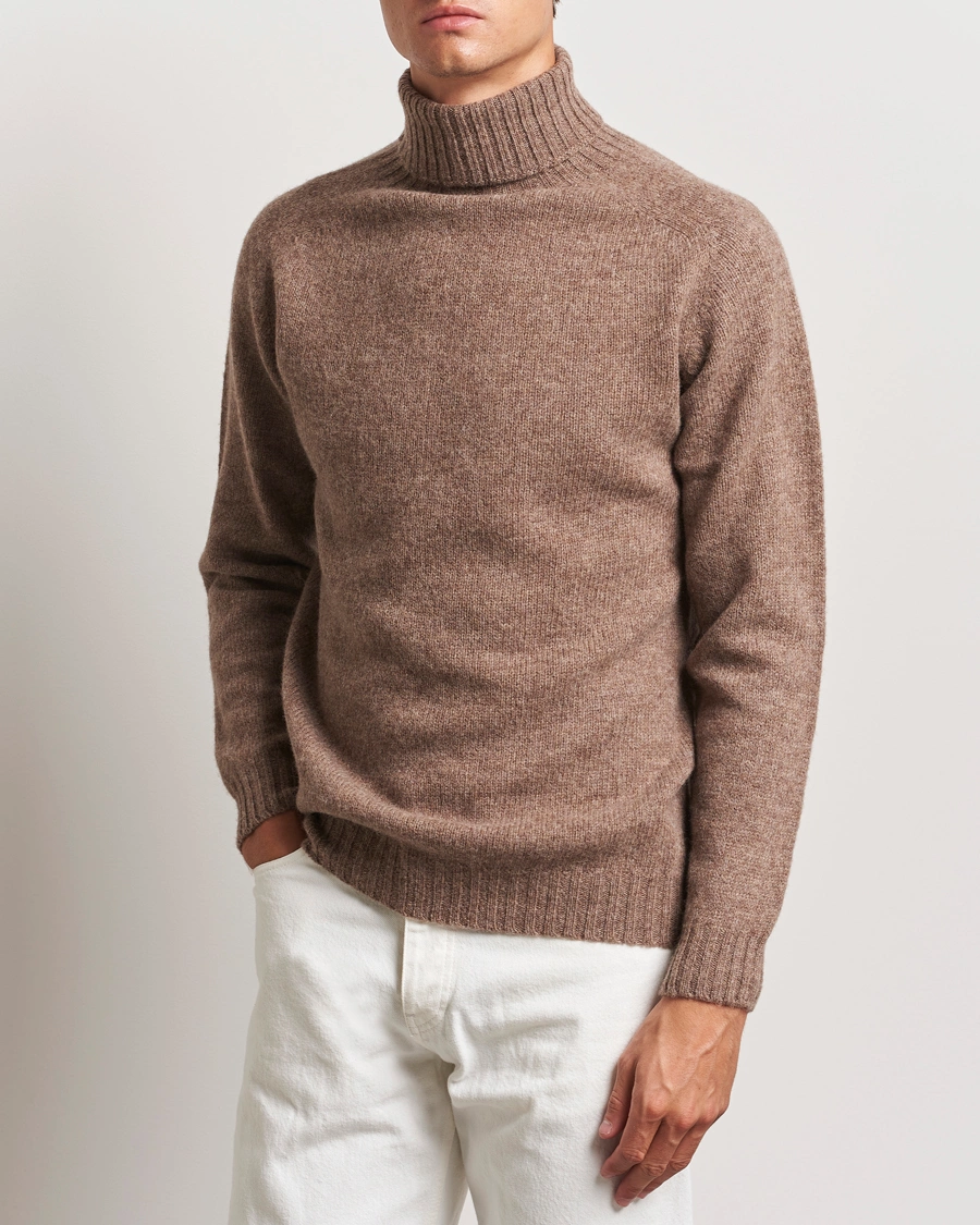 Uomini | Harley Of Scotland | Harley Of Scotland | Supersoft Lambswool Rollneck Nutmeg Brown