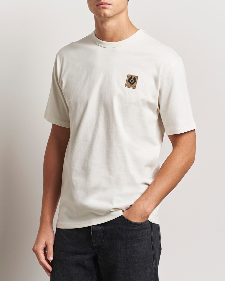 Uomini | T-Shirts | Belstaff | Centenary Patch T-Shirt Chalk