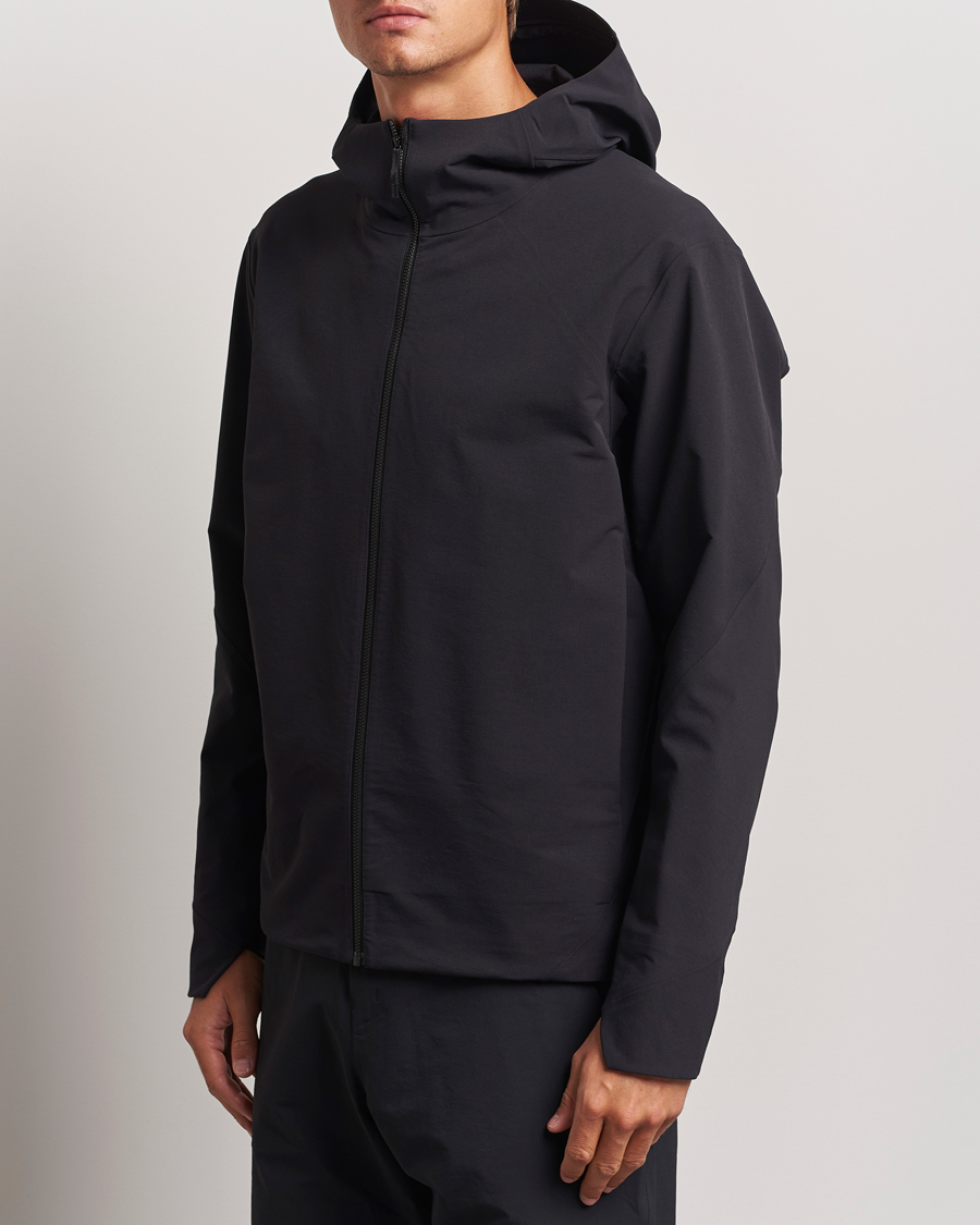 Uomini | Abbigliamento | Arc\'teryx Veilance | Isogon GORE-TEX Hooded Shell Jacket Black