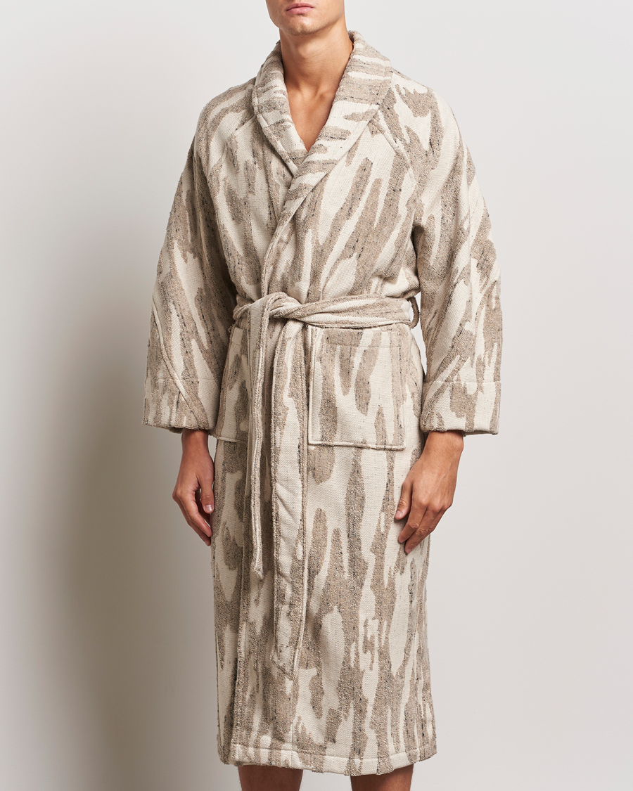 Uomini | Accappatoi | OAS | Fern Linen Terry Statement Robe Beige/White