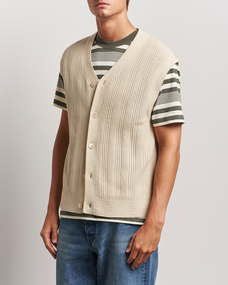 Uomini |  | NN07 | Reece Knitted Vest Ecru