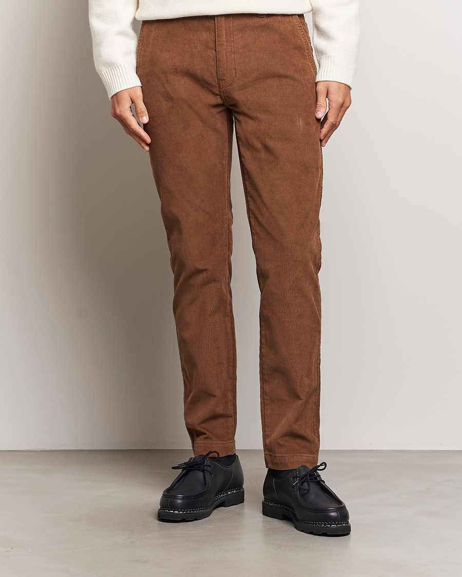 Uomini | Pantaloni a coste | Levi\'s | 14W Corduroy Chino Karla Brown