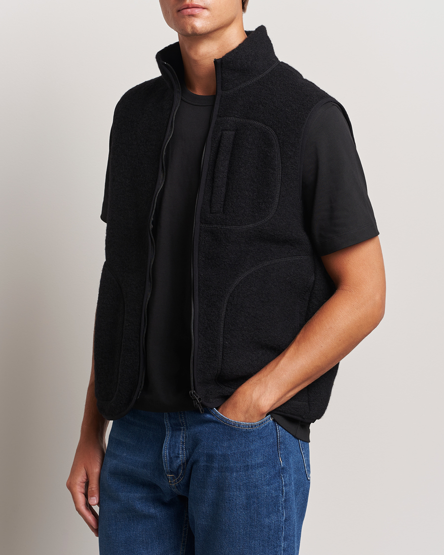 Uomini | Business & Beyond - Casual | J.Lindeberg | Duncan Wool Fleece Vest Black