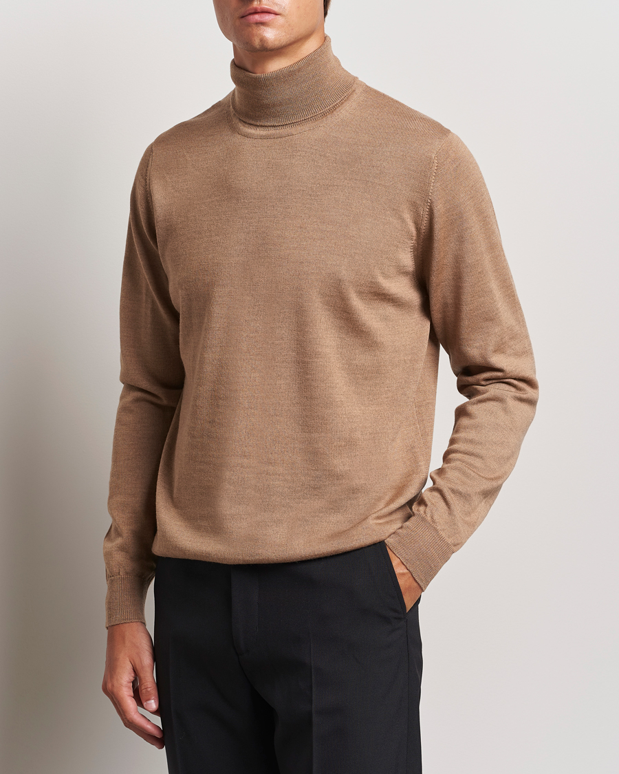 Uomini | Business & Beyond - Casual | J.Lindeberg | Kaden Merino Turtleneck Tiger Brown