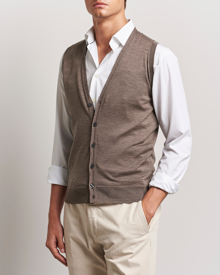 Uomini | Pullover | John Smedley | Huntswood Slim Fit Waistcoat Mushroom Brown