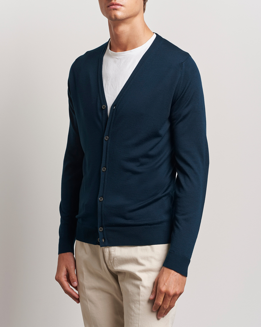 Uomini | Cardigan | John Smedley | Petworth Extra Fine Merino Cardigan Orion Green