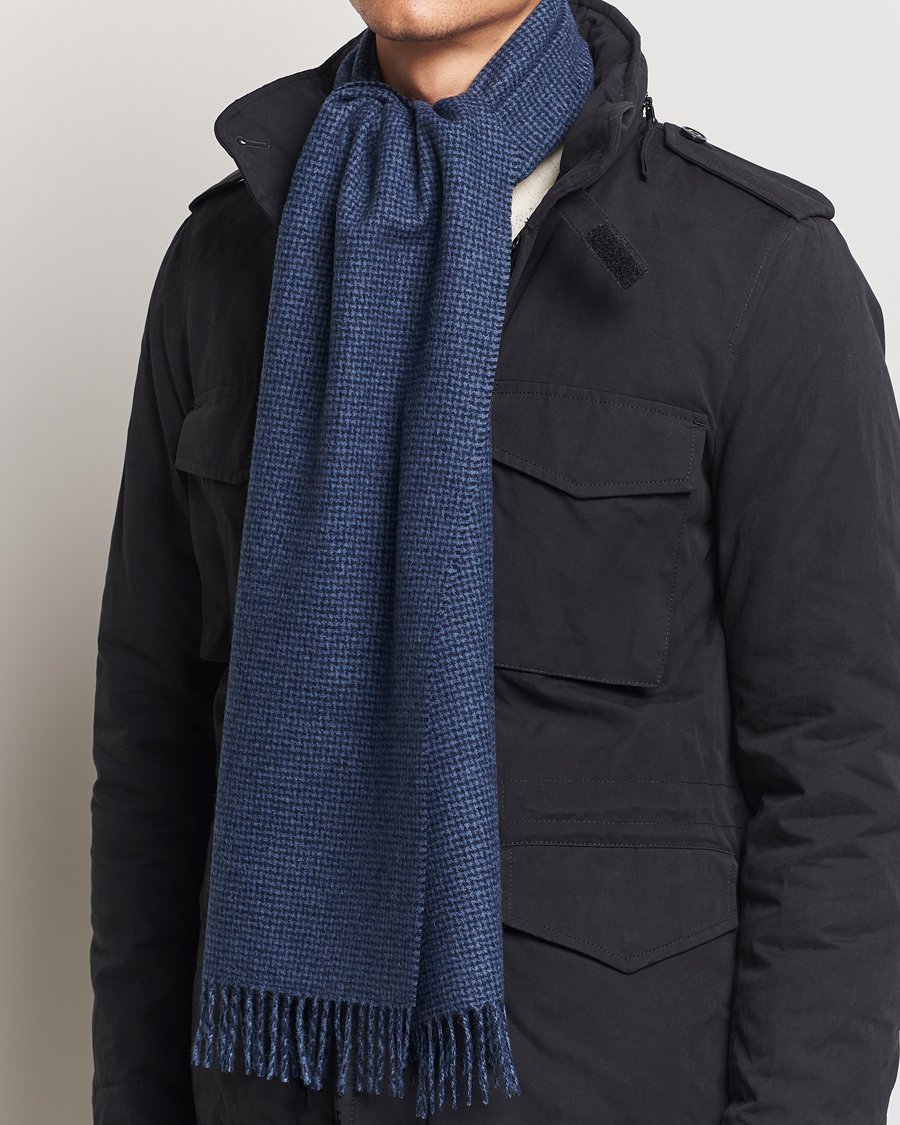 Uomini | Sciarpe | Amanda Christensen | Merino Wool Dogtooth Scarf Navy