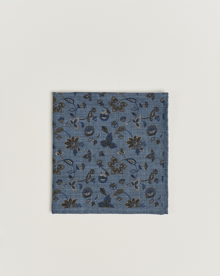 Uomini |  | Amanda Christensen | Wool Flannel Printed Flower Pocket Square Blue