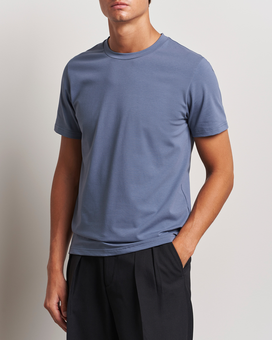 Uomini | T-shirt | Filippa K | Soft Lycra T-Shirt Grey Blue