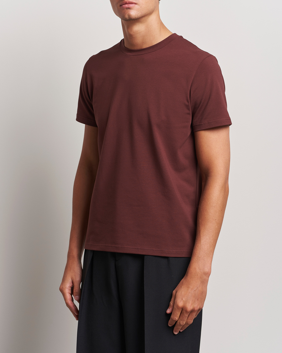 Uomini | T-shirt | Filippa K | Soft Lycra T-Shirt Mahogany Brown