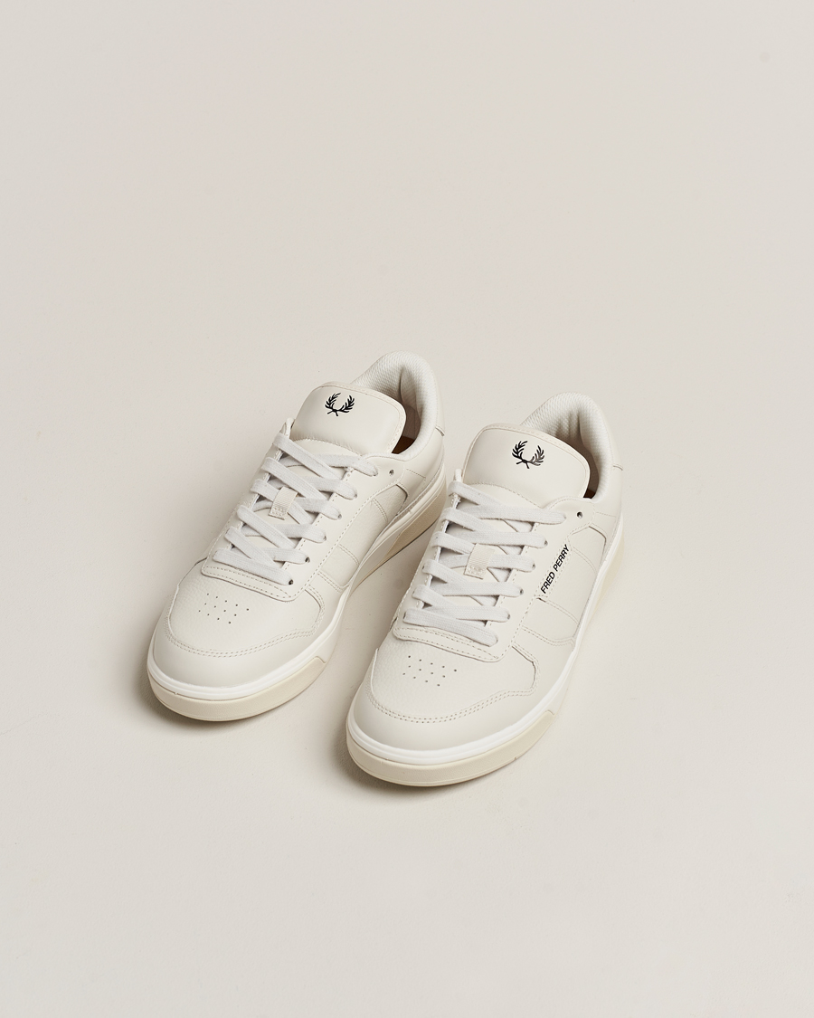 Uomini | Best of British | Fred Perry | B300 Textured Leather Sneaker White