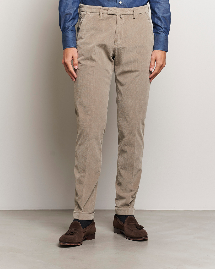 Uomini | Pantaloni | Briglia 1949 | Slim Fit Corduroy Trousers Beige