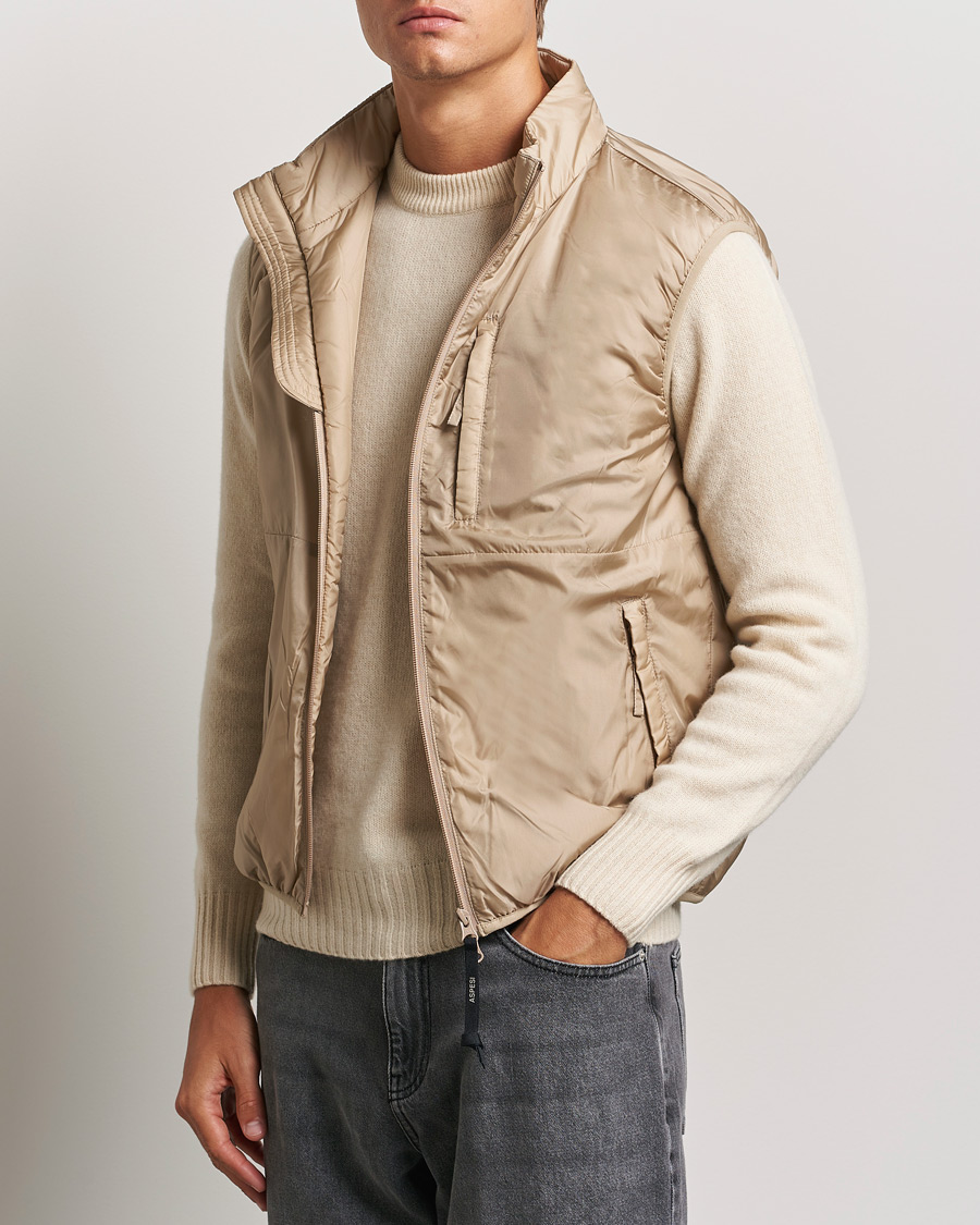 Uomini | Giacche autunnali | Aspesi | Jil Padded Vest Beige