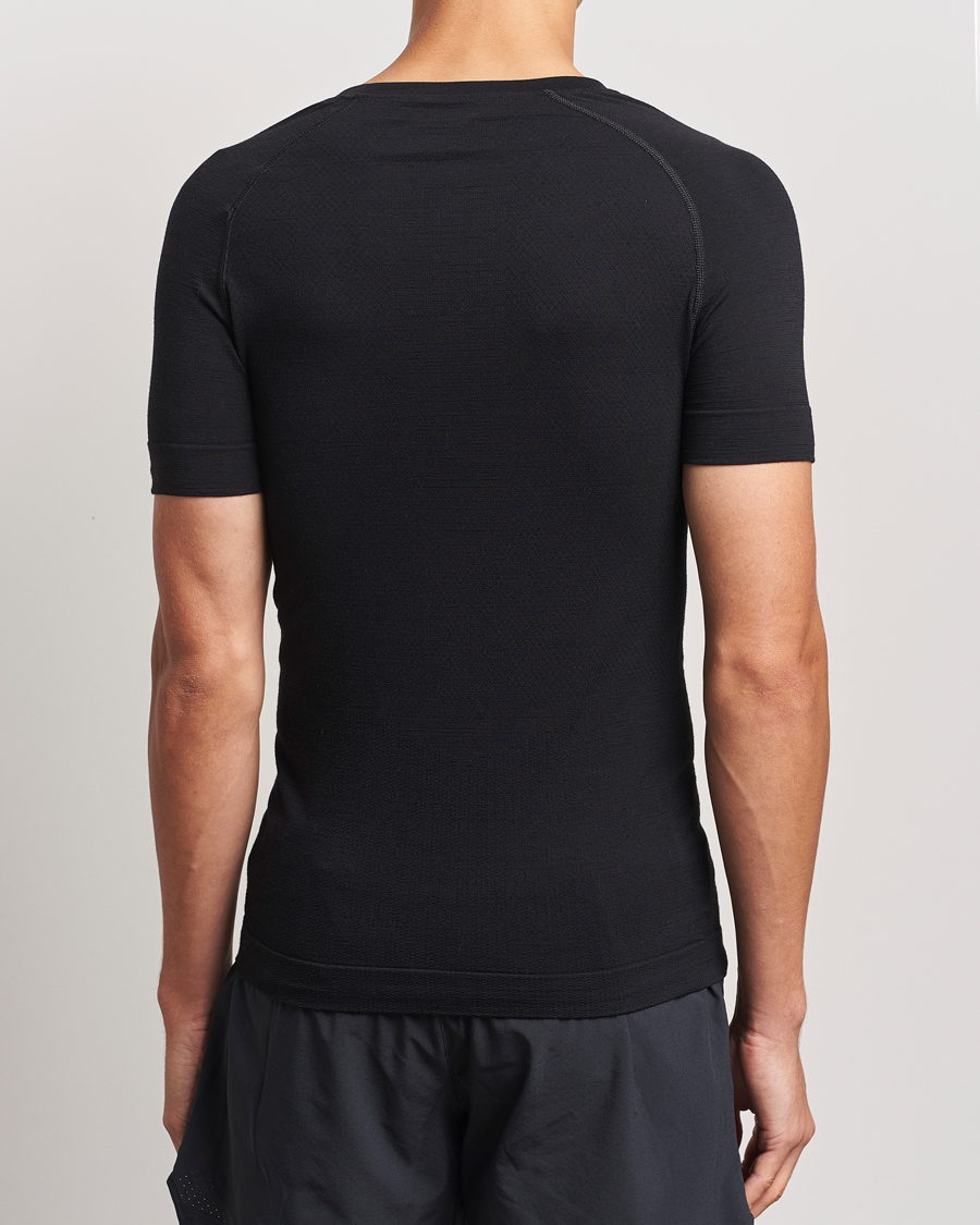 Uomini | T-Shirts | Falke Sport | Wool Tech Light T-Shirt Black