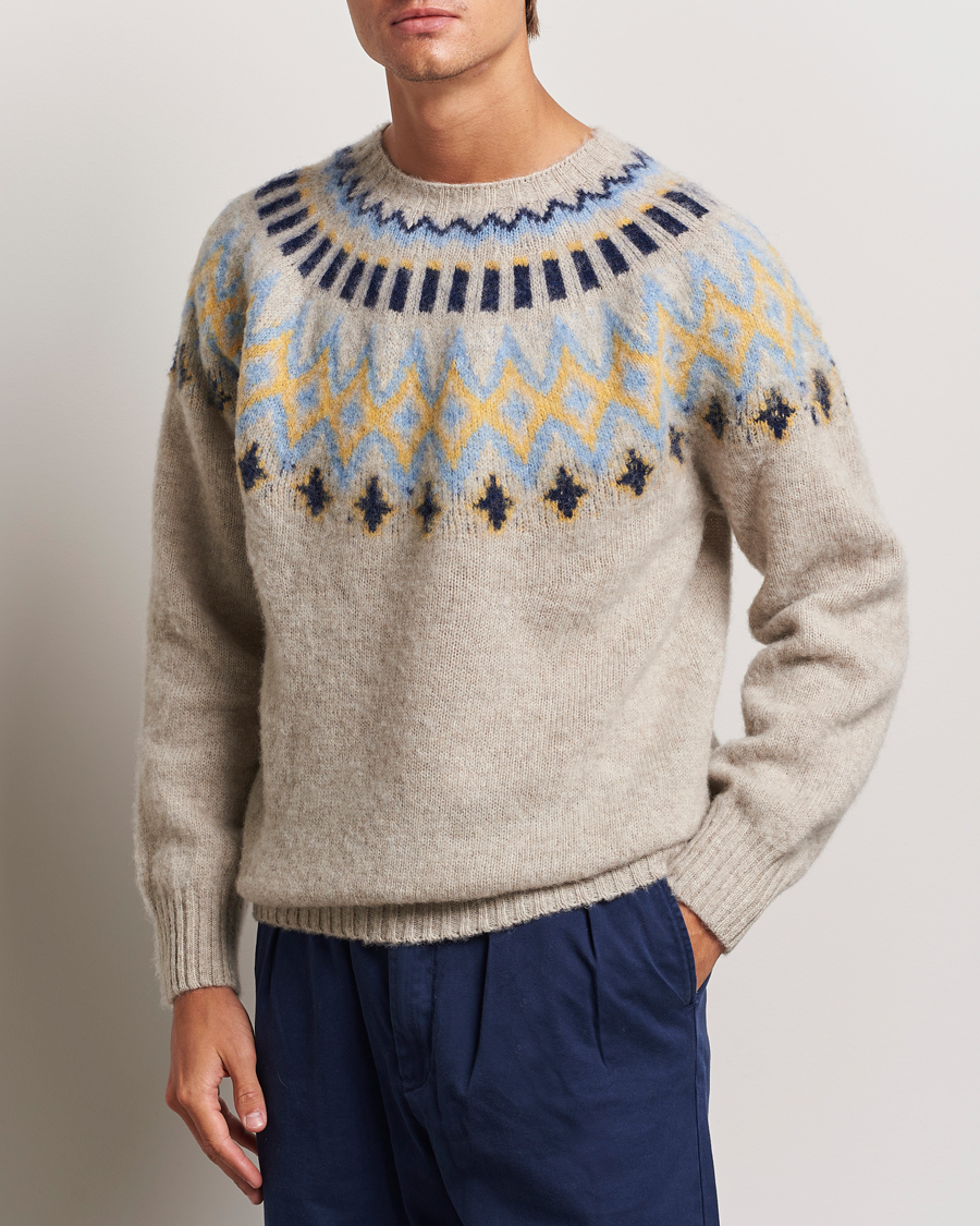 Uomini | Howlin' | Howlin\' | Brushed Wool Fair Isle Crew Sweater Cosmic Latte