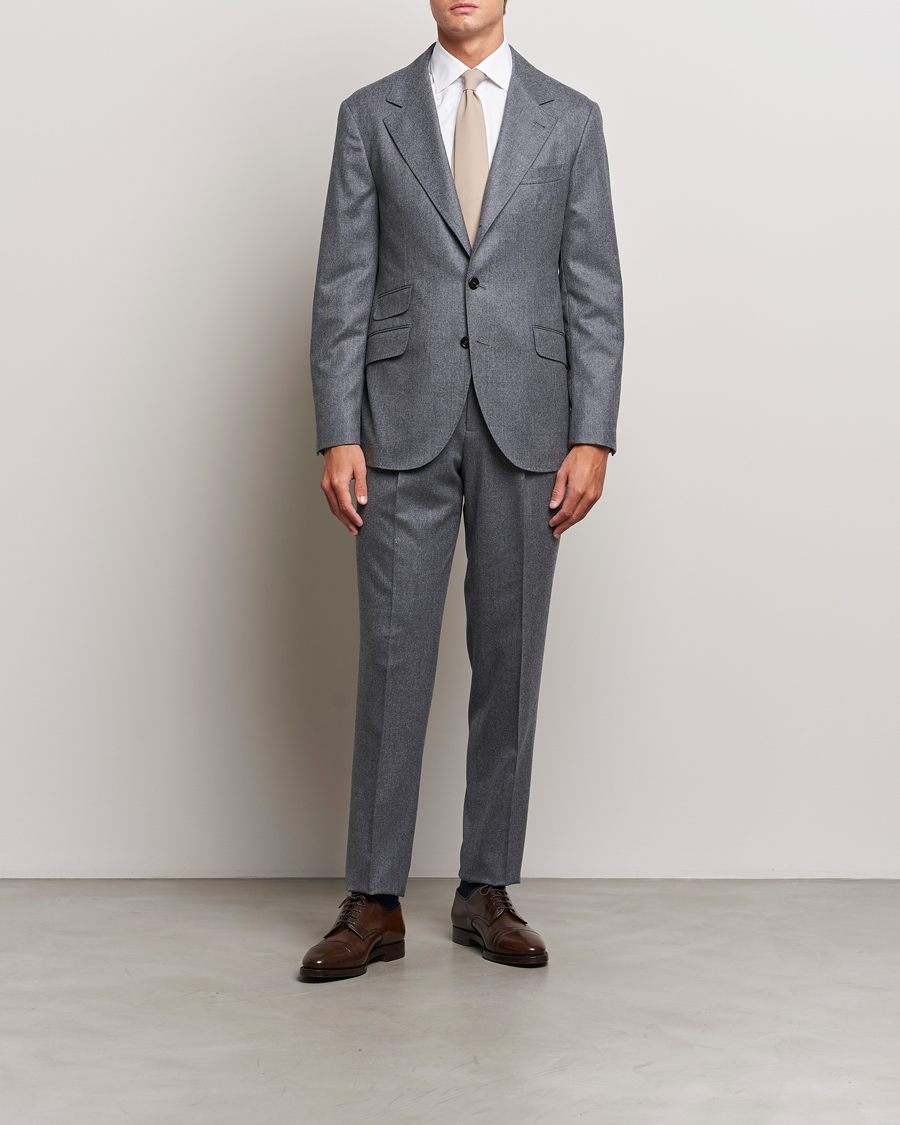 Uomini |  | Brunello Cucinelli | Single Breasted Flannel Suit Grey Melange