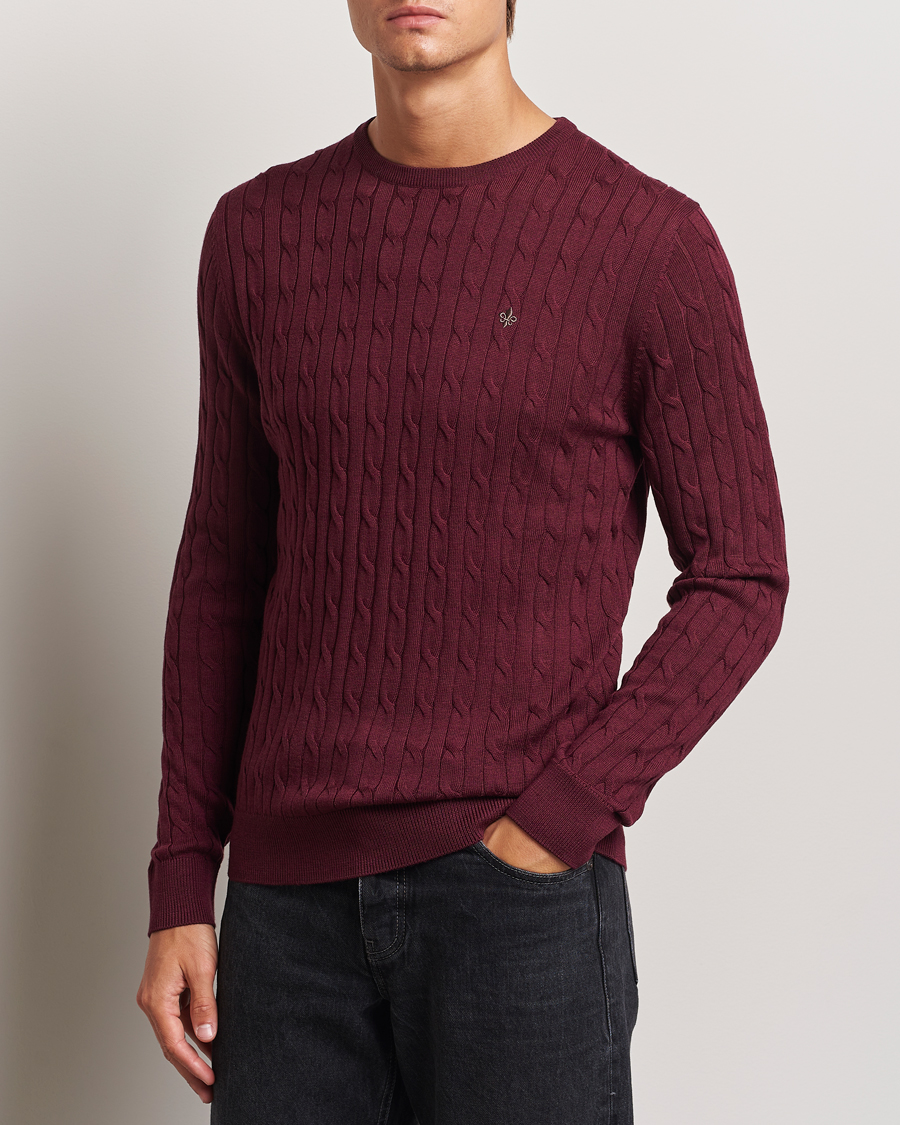 Uomini | Maglie a girocollo | Morris | Merino Cable O-Neck Wine Red