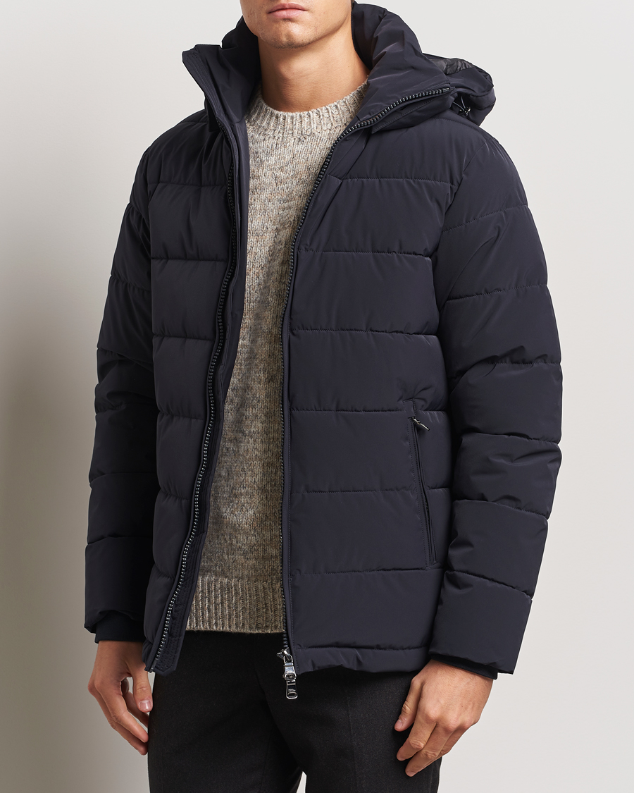 Uomini |  | Oscar Jacobson | Hooded Puffer Jacket Navy