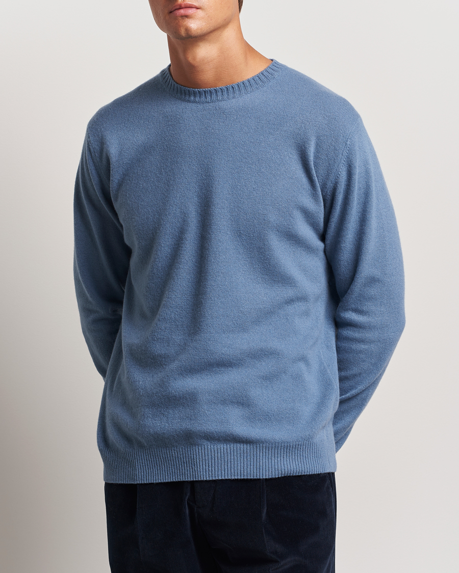 Uomini |  | Oscar Jacobson | Valter Wool/Cashmere Round Neck Blue