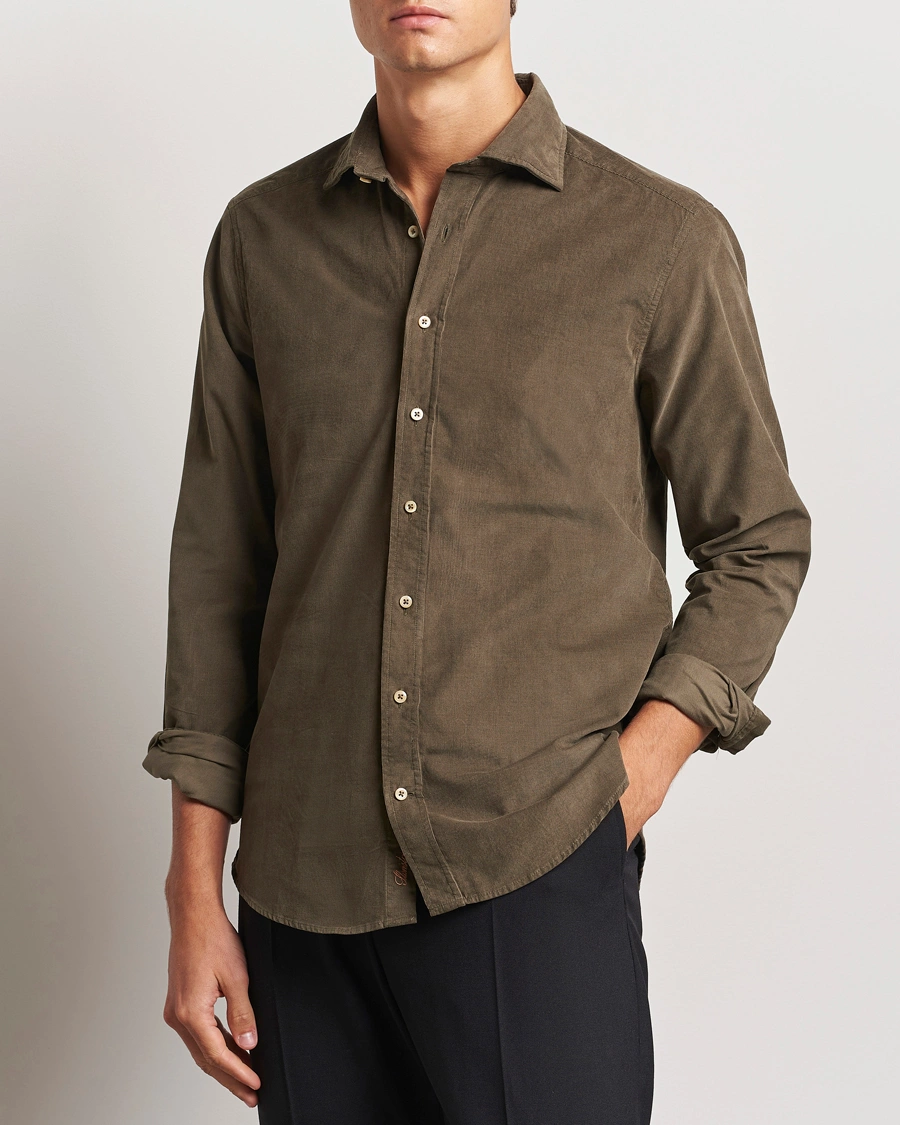 Uomini |  | Stenströms | Slimline Cut Away Cord Shirt Dark Green