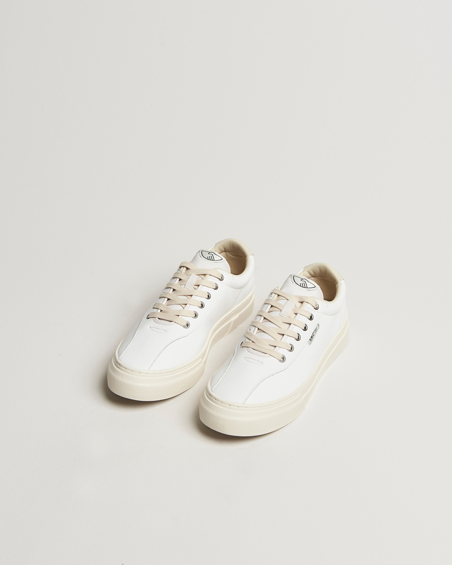 Uomini |  | Stepney Workers Club | Dellow 02 Leather Cupsole Sneaker White