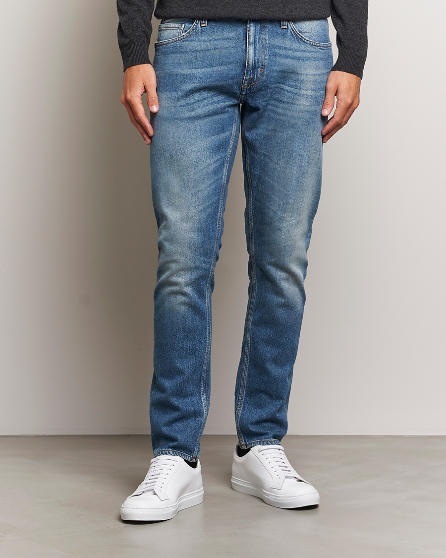 Uomini | Slim fit | Tiger of Sweden | Pistolero Stretch Cotton Jeans Medium Blue