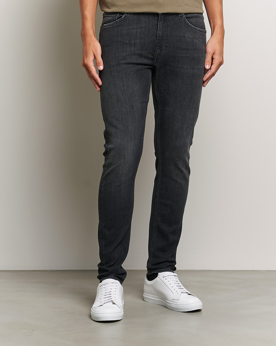 Uomini | Slim fit | Tiger of Sweden | Evolve Stretch Cotton Jeans Washed Black