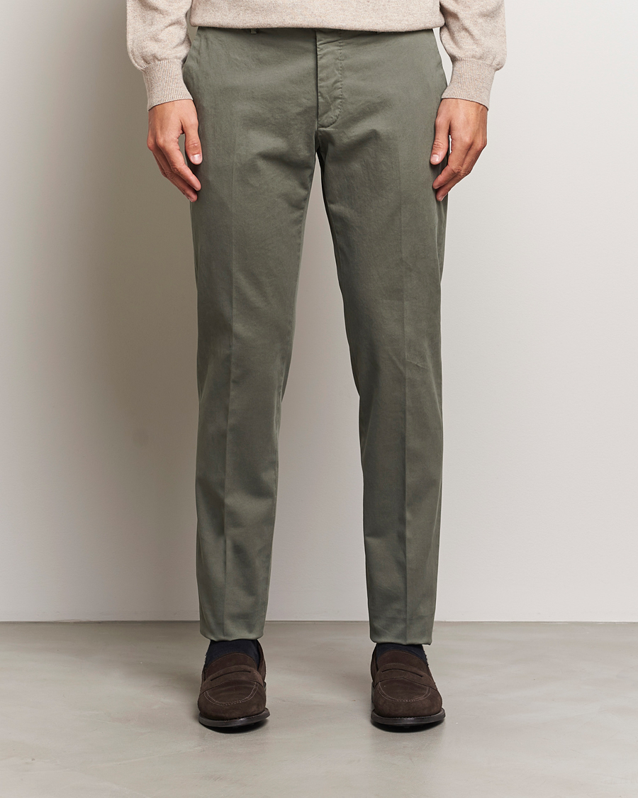 Uomini |  | Incotex | Slim Fit Cotton Stretch Chinos Dark Green