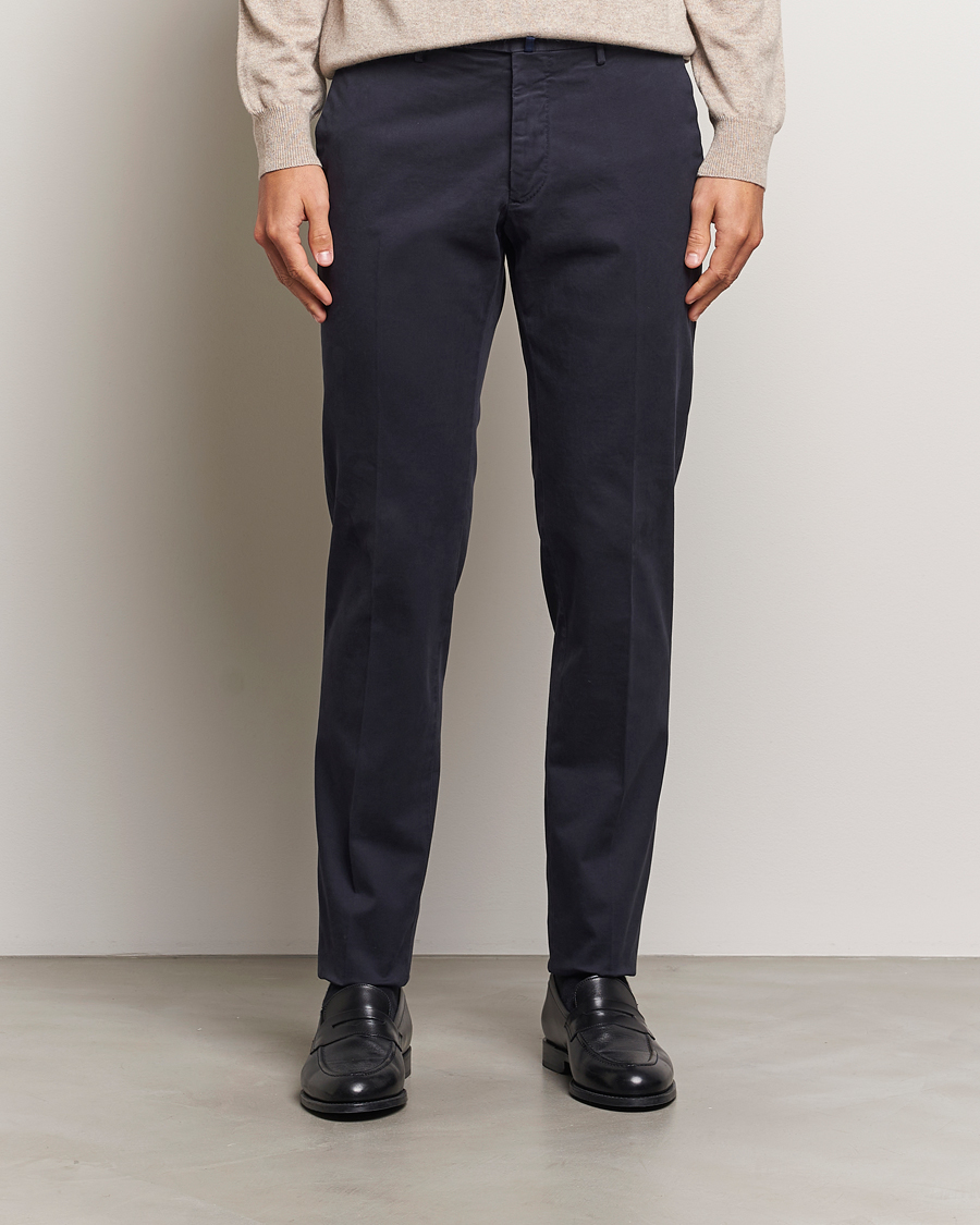 Uomini |  | Incotex | Slim Fit Cotton Stretch Chinos Navy