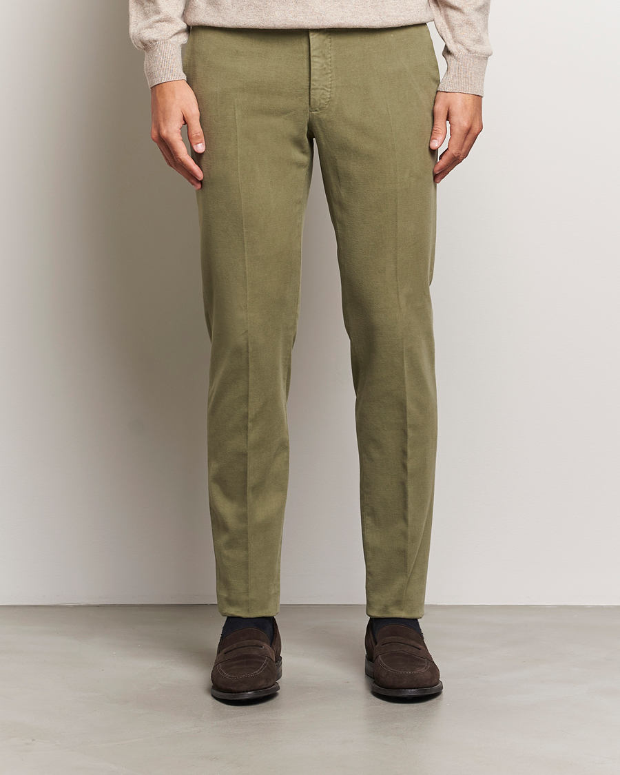 Uomini |  | Incotex | Slim Fit Luxury Moleskine Trousers Sage