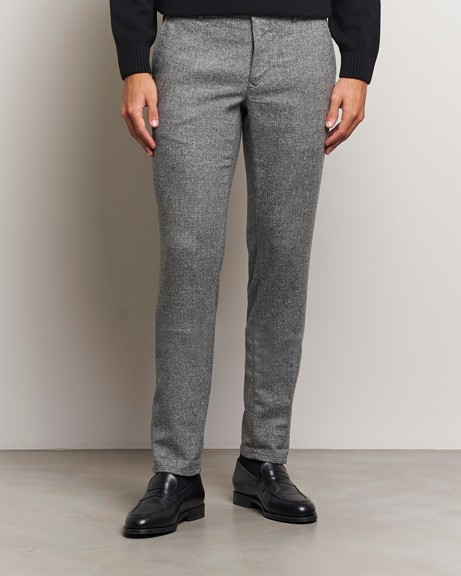 Uomini | Pantaloni | Incotex | Slim Fit Washed Wool Stretch Slacks Light Grey