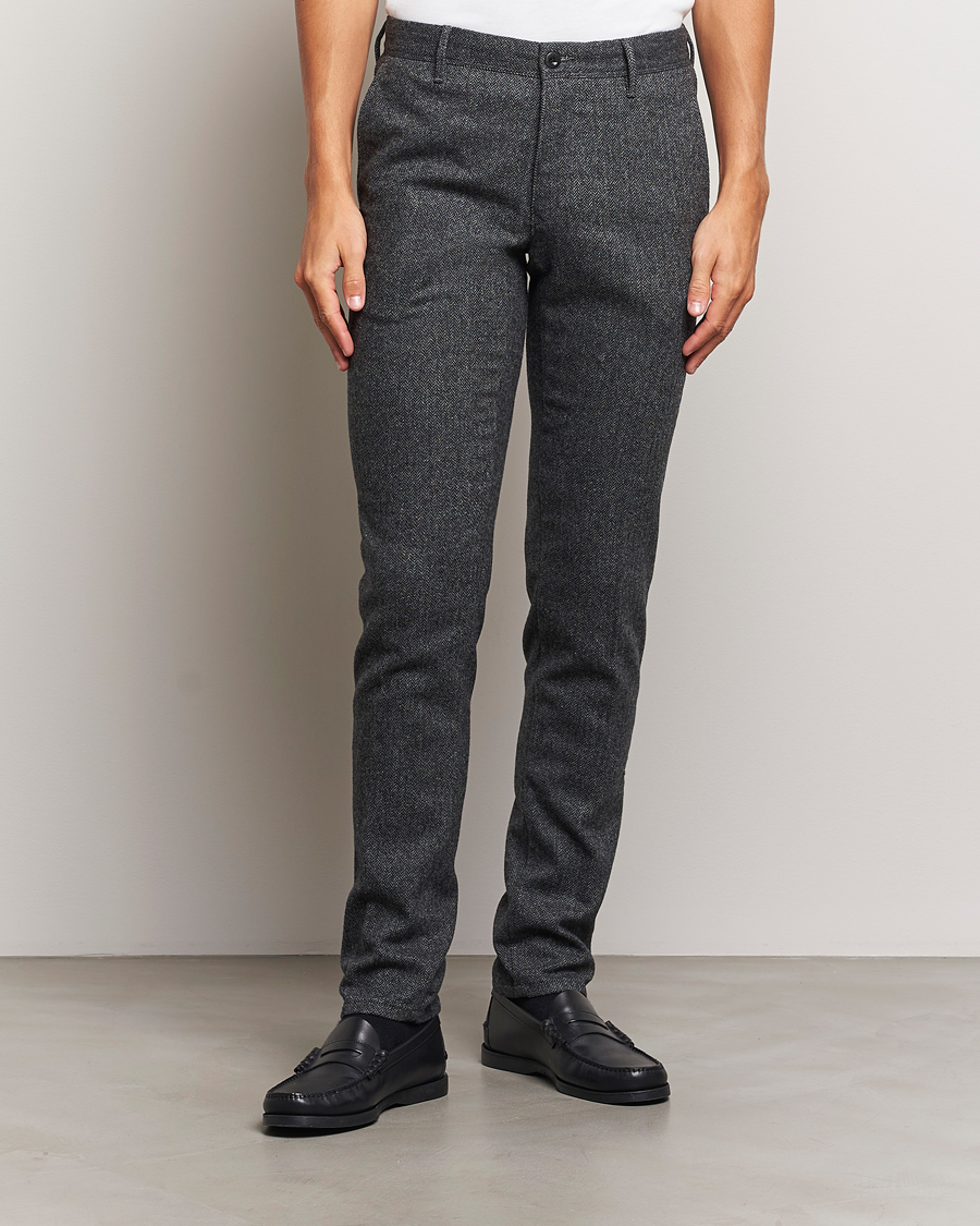 Uomini |  | Incotex | Slim Fit Washed Wool Stretch Slacks Dark Grey